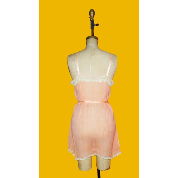 1920s Pink One Piece Lace Trim SHEER STEP IN  W/Floral Appliqué. XS-S - Picture 3 of 10